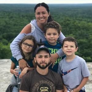 Meet your Posher, Noelle